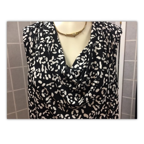 Chico’s/Chaus, set,pant/black,blouse/black/white.: - Picture 5 of 12